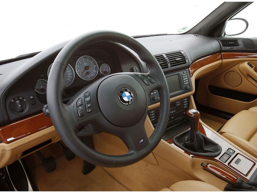 Интерьер BMW M5 (E39) 1998 года  (WW) (фото 3 из 84)